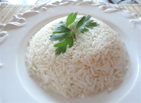 pirinç pilavı bulyonsuz